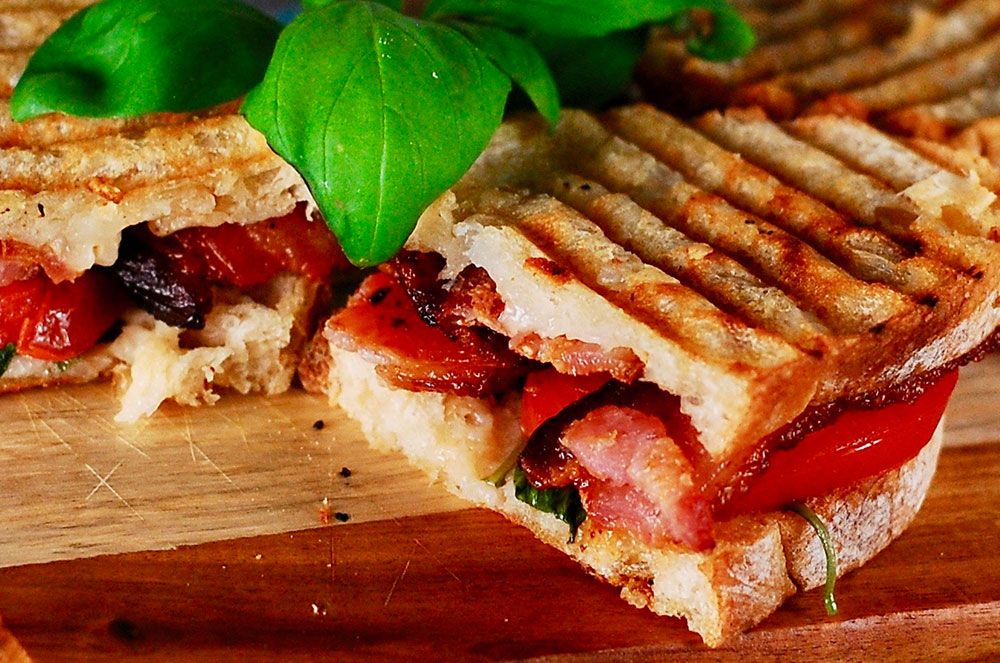 Tasty and mouth-watering Paninis from Panpizza, start ordering now!